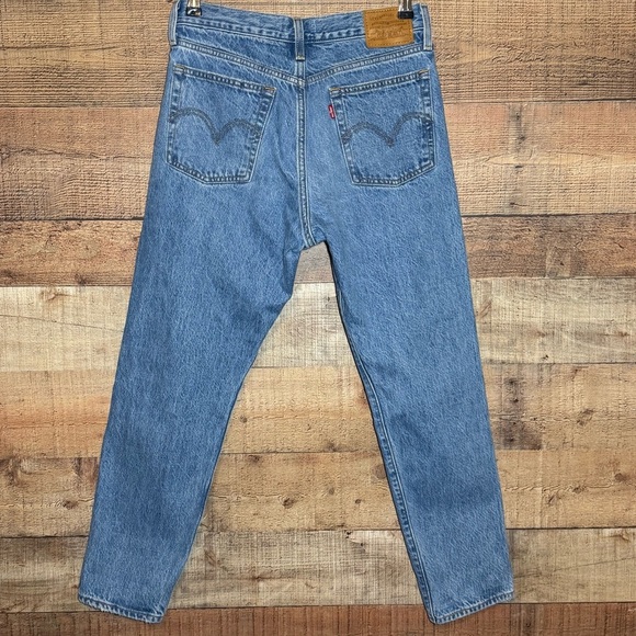 Levi's Premium WEDGIE Icon Jeans size 28 Button Fly Athens Pushed - Picture 4 of 12